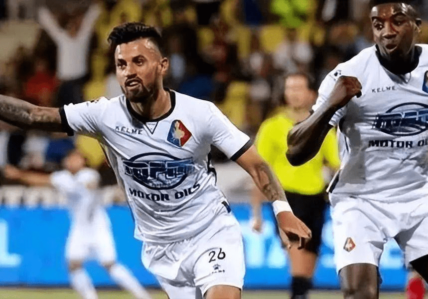 的传统赛跑 的传统赛跑